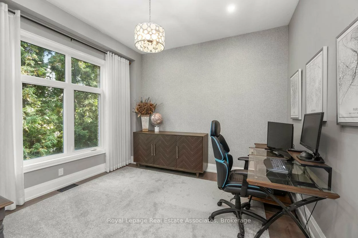 1285, Mineola, Mineola, Mississauga