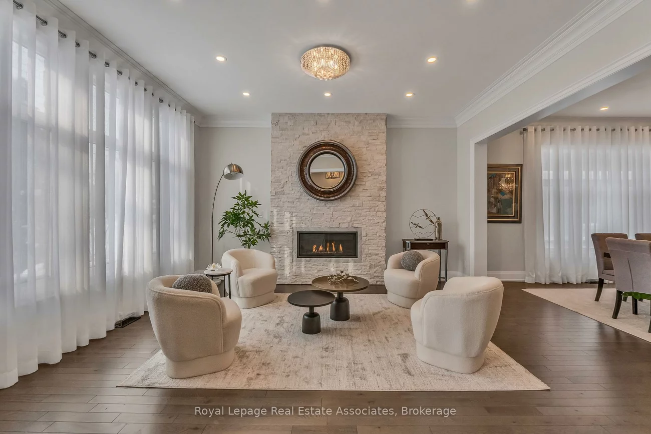 1285, Mineola, Mineola, Mississauga