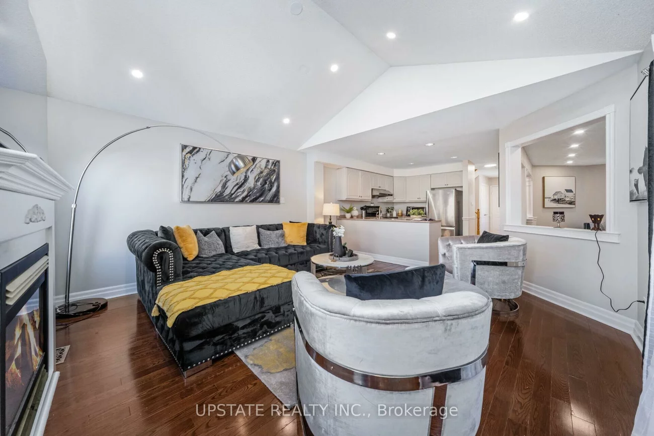 7311, Black Walnut, Lisgar, Mississauga