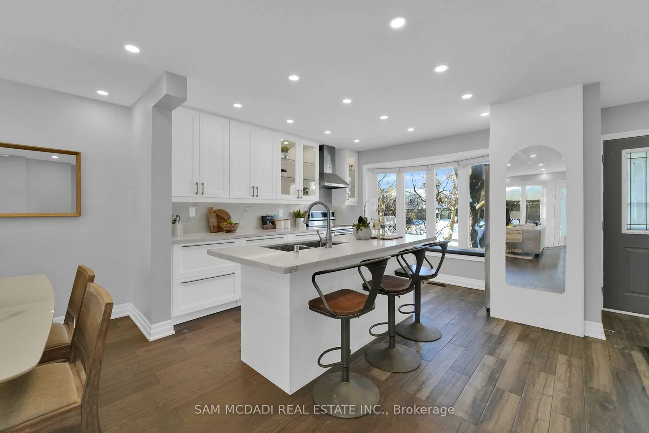 5, Bow River, Streetsville, Mississauga