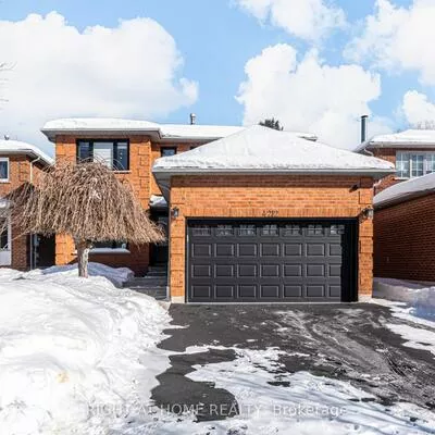 4212, Credit Pointe, East Credit, Mississauga