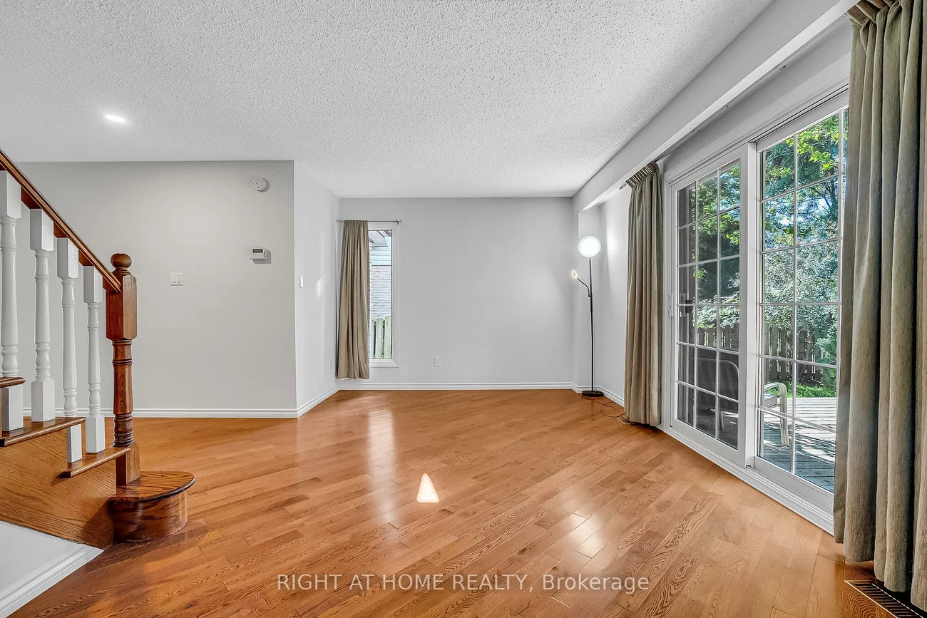 6842, Avila, Meadowvale, Mississauga
