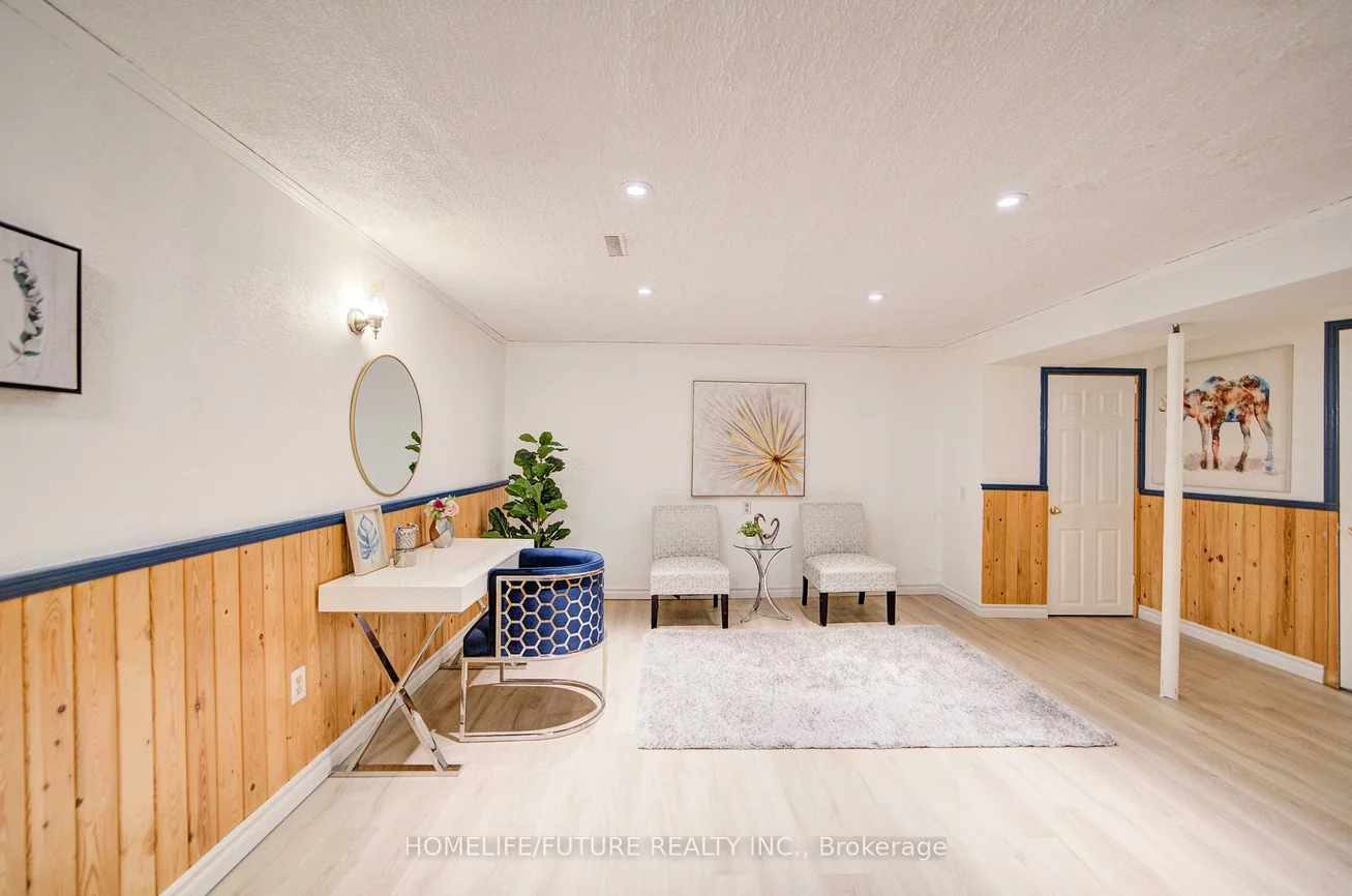 718, Eaglemount, Erindale, Mississauga