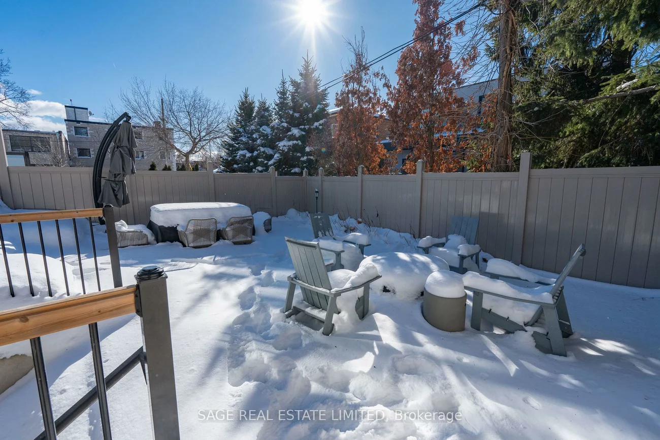 10, Brant, Port Credit, Mississauga