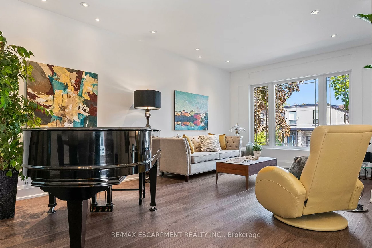 24, Cayuga, Port Credit, Mississauga