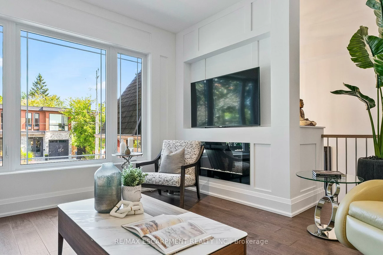 24, Cayuga, Port Credit, Mississauga