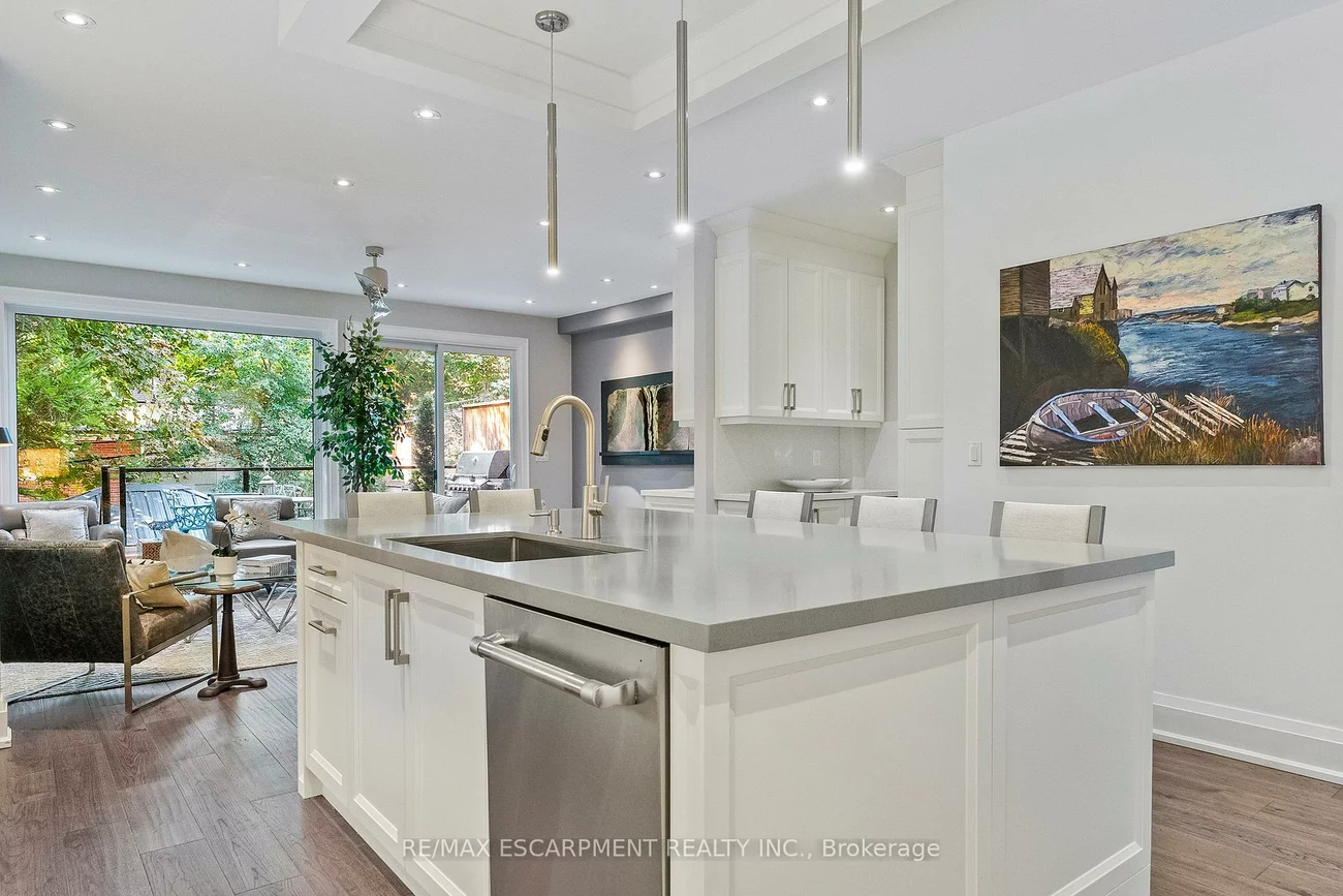 24, Cayuga, Port Credit, Mississauga