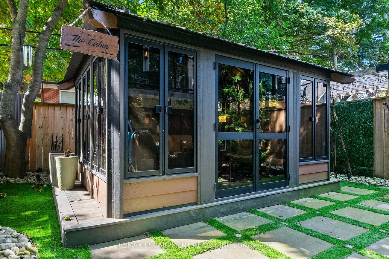 24, Cayuga, Port Credit, Mississauga