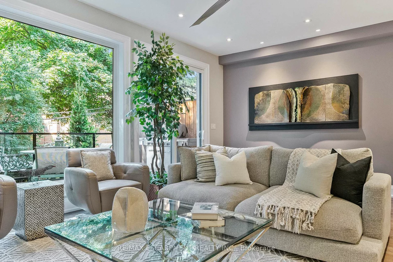 24, Cayuga, Port Credit, Mississauga