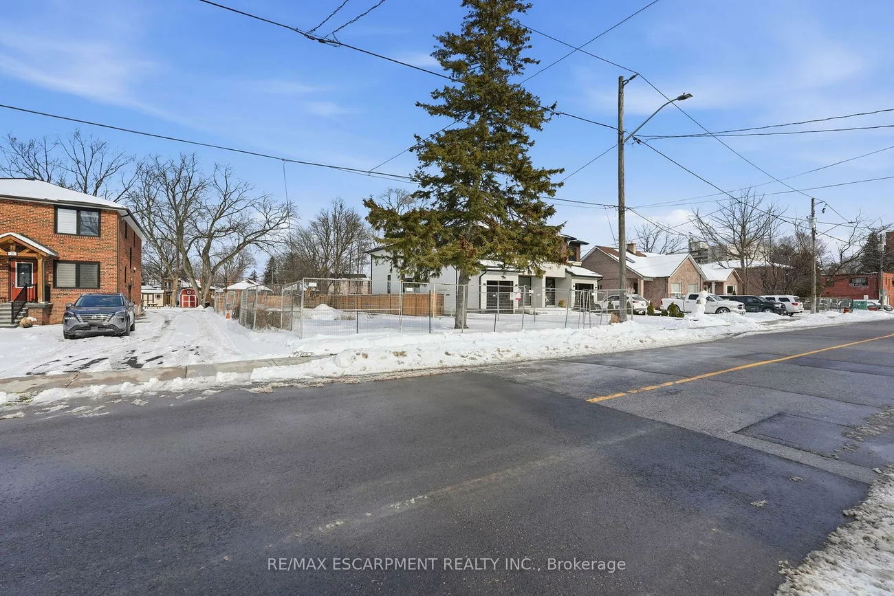 19B, Broadview, Port Credit, Mississauga