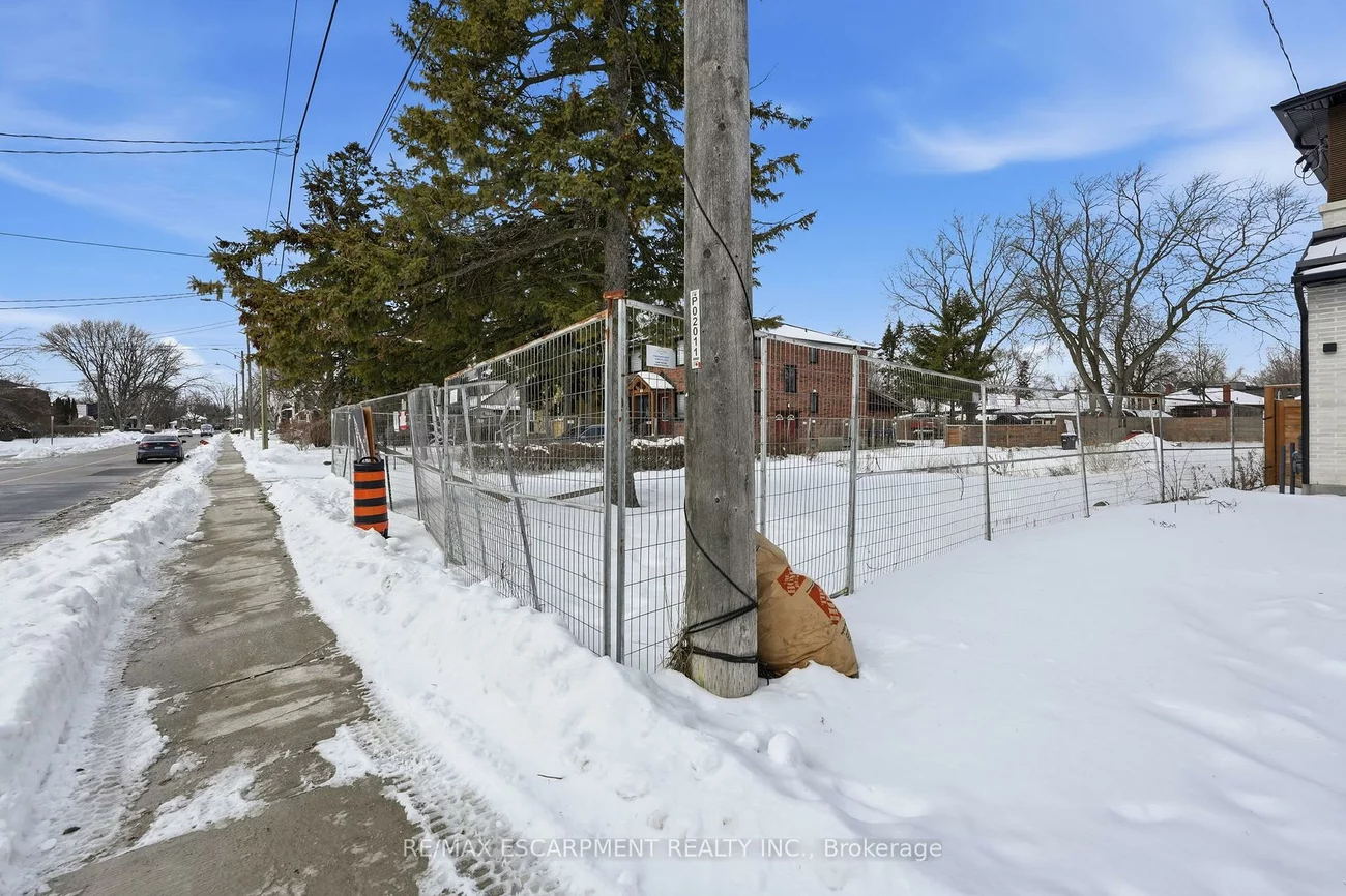 19B, Broadview, Port Credit, Mississauga