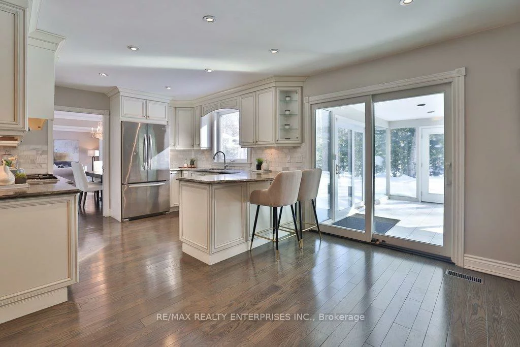 208, Mineola, Mineola, Mississauga