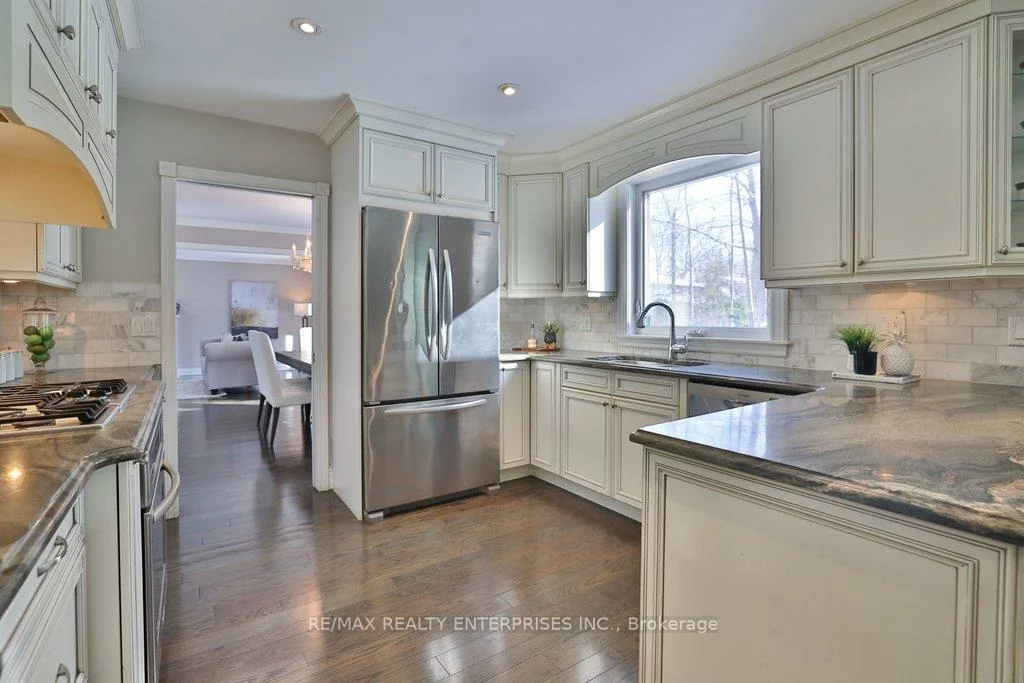 208, Mineola, Mineola, Mississauga