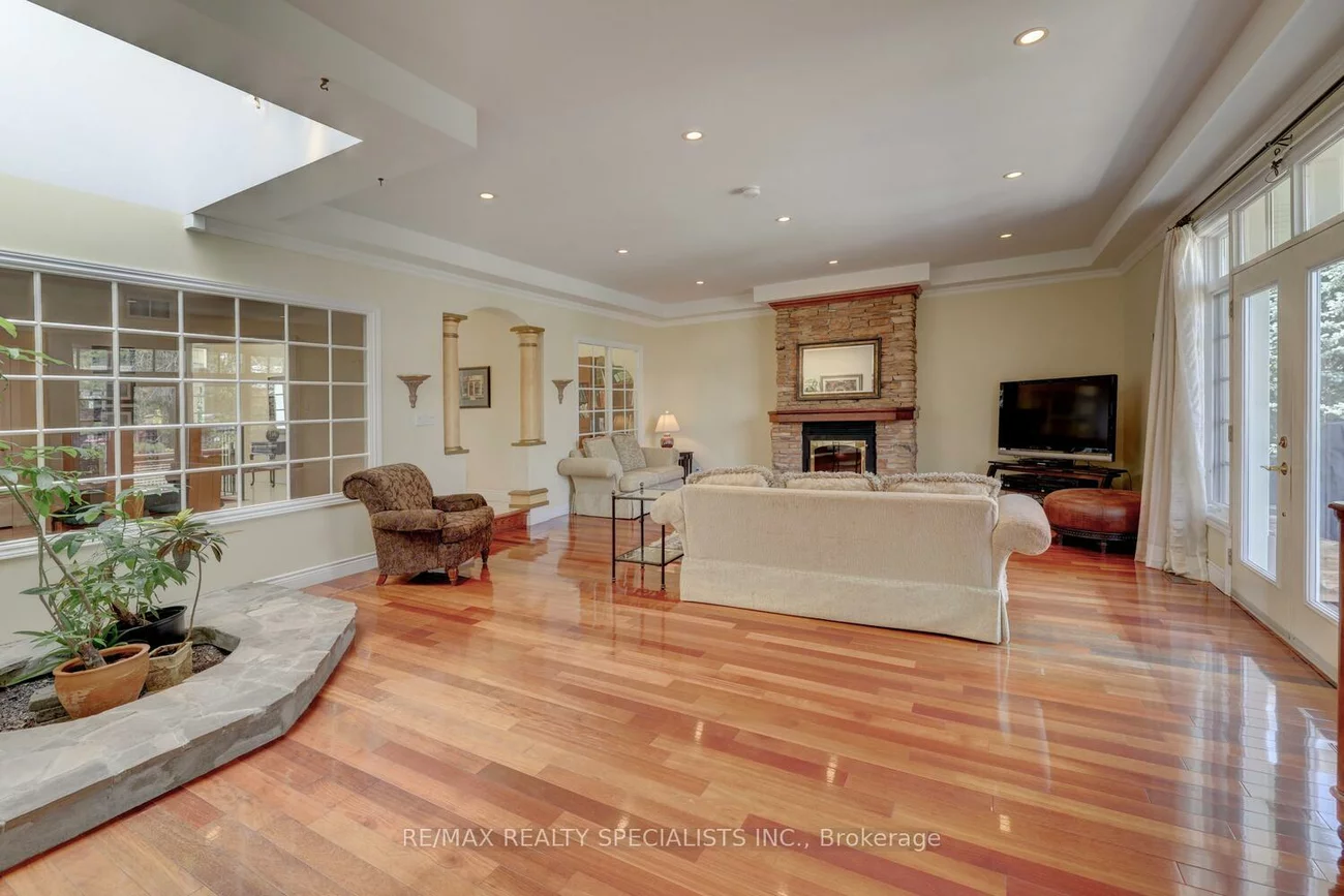 2141, Fowler, Sheridan, Mississauga