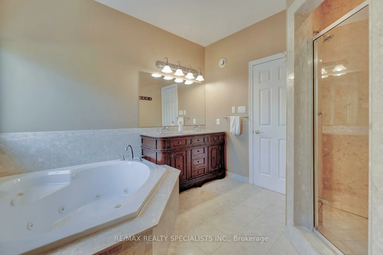 2141, Fowler, Sheridan, Mississauga