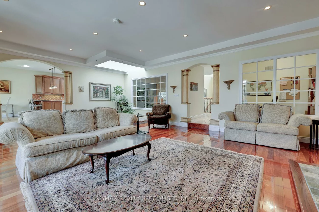 2141, Fowler, Sheridan, Mississauga