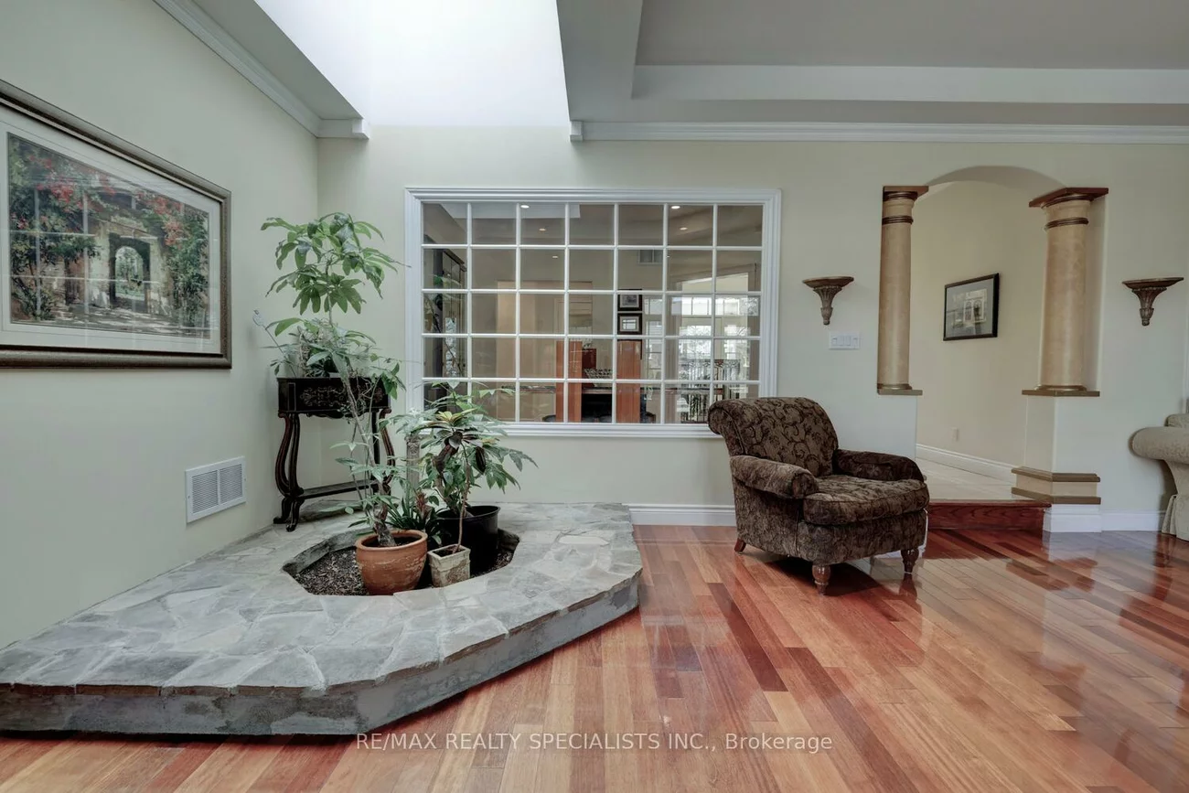 2141, Fowler, Sheridan, Mississauga