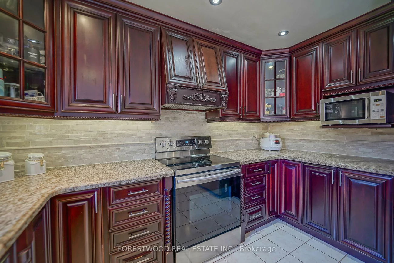 4376, Guildwood, Hurontario, Mississauga