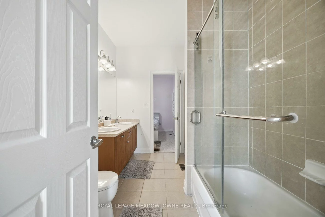 5221, Adobe, Churchill Meadows, Mississauga