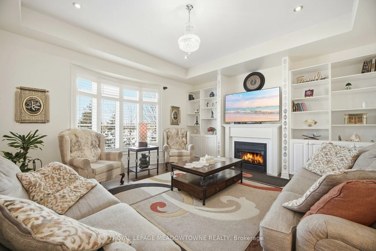 5221, Adobe, Churchill Meadows, Mississauga