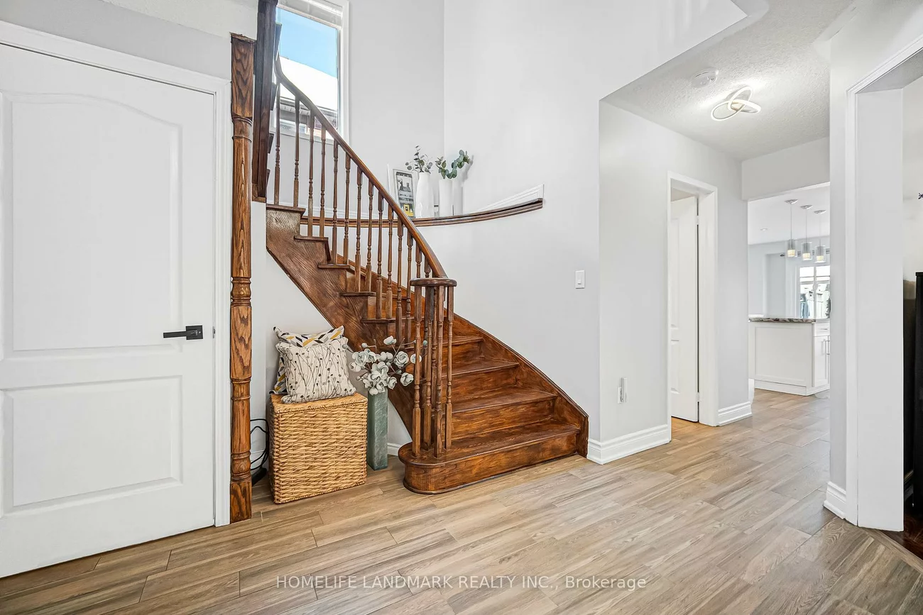 5303, Russell View, Central Erin Mills, Mississauga