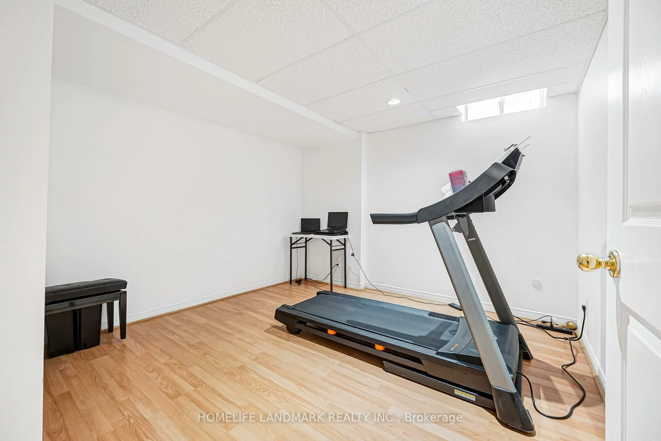 5303, Russell View, Central Erin Mills, Mississauga