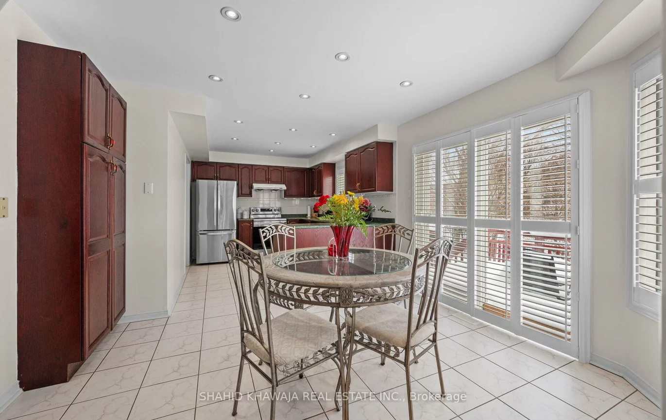 6411, Alderwood, Lisgar, Mississauga