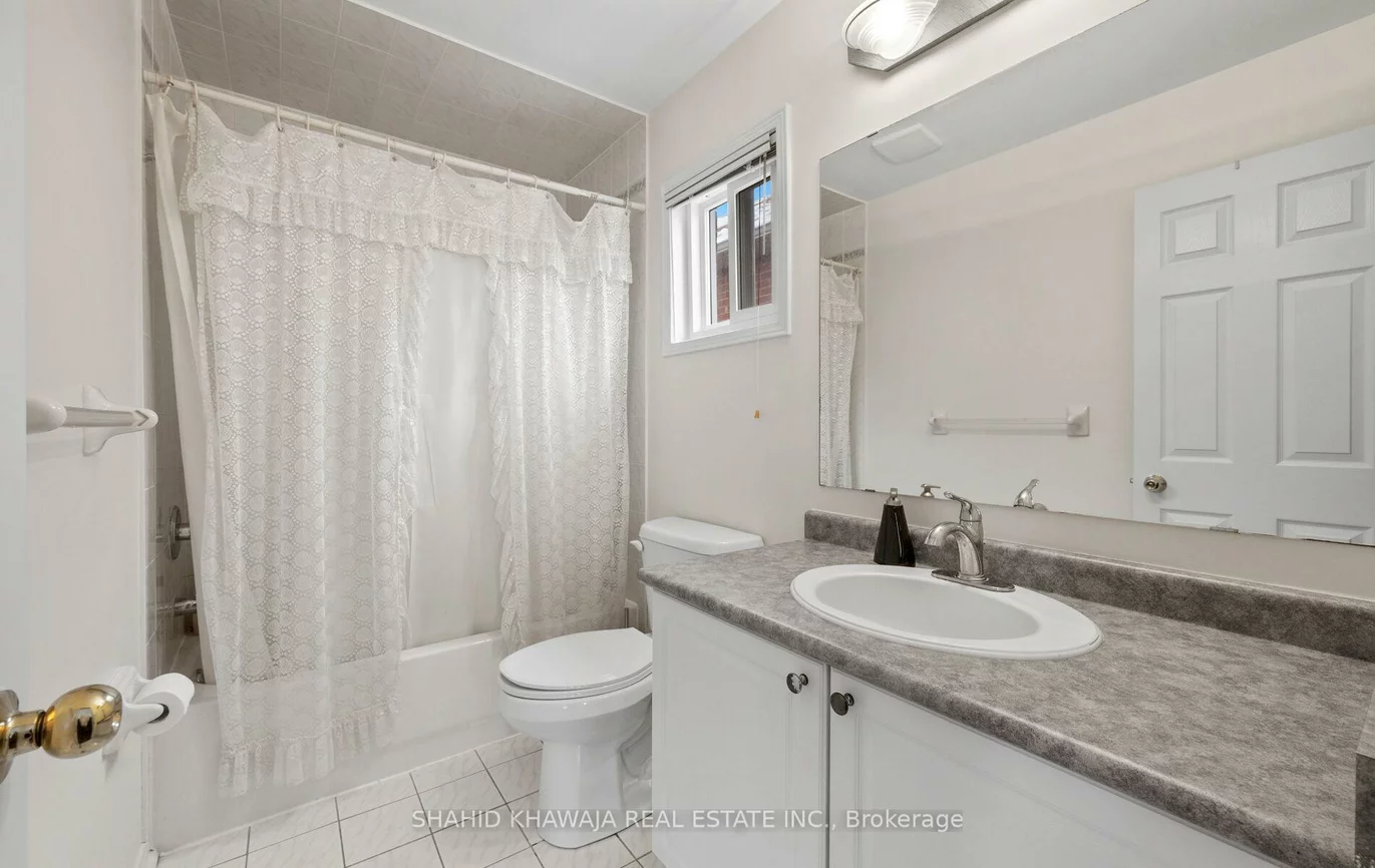 6411, Alderwood, Lisgar, Mississauga