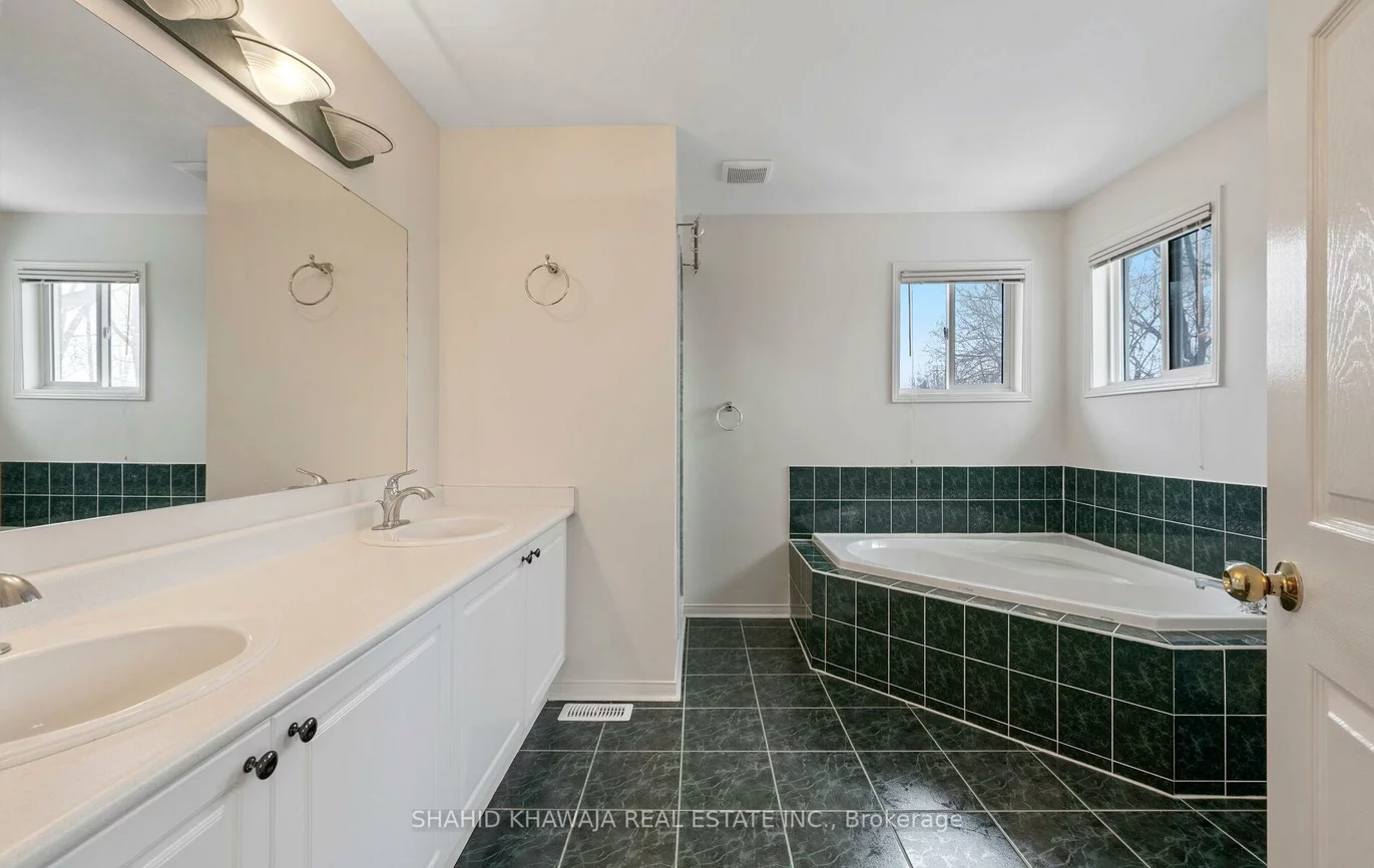 6411, Alderwood, Lisgar, Mississauga