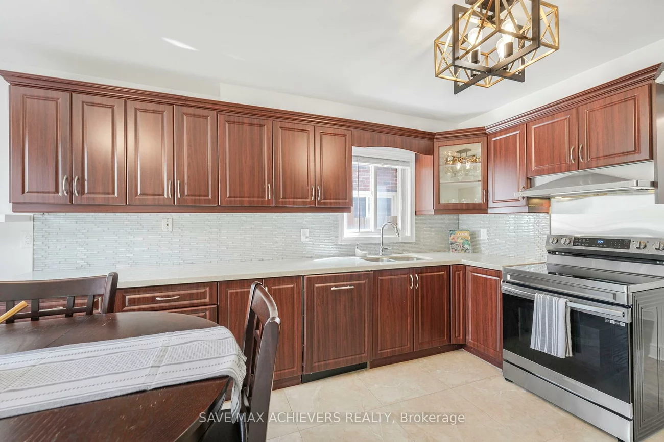 4024, Longo, Malton, Mississauga