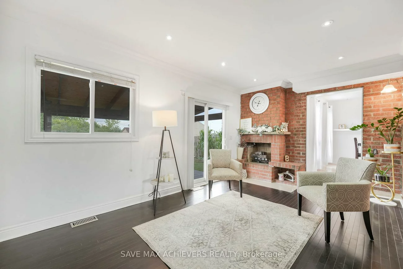 4024, Longo, Malton, Mississauga