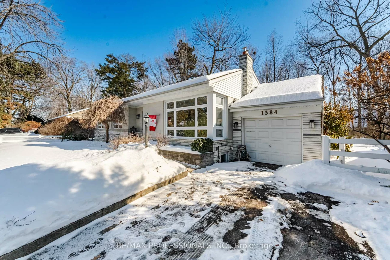 1384, Rometown, Lakeview, Mississauga