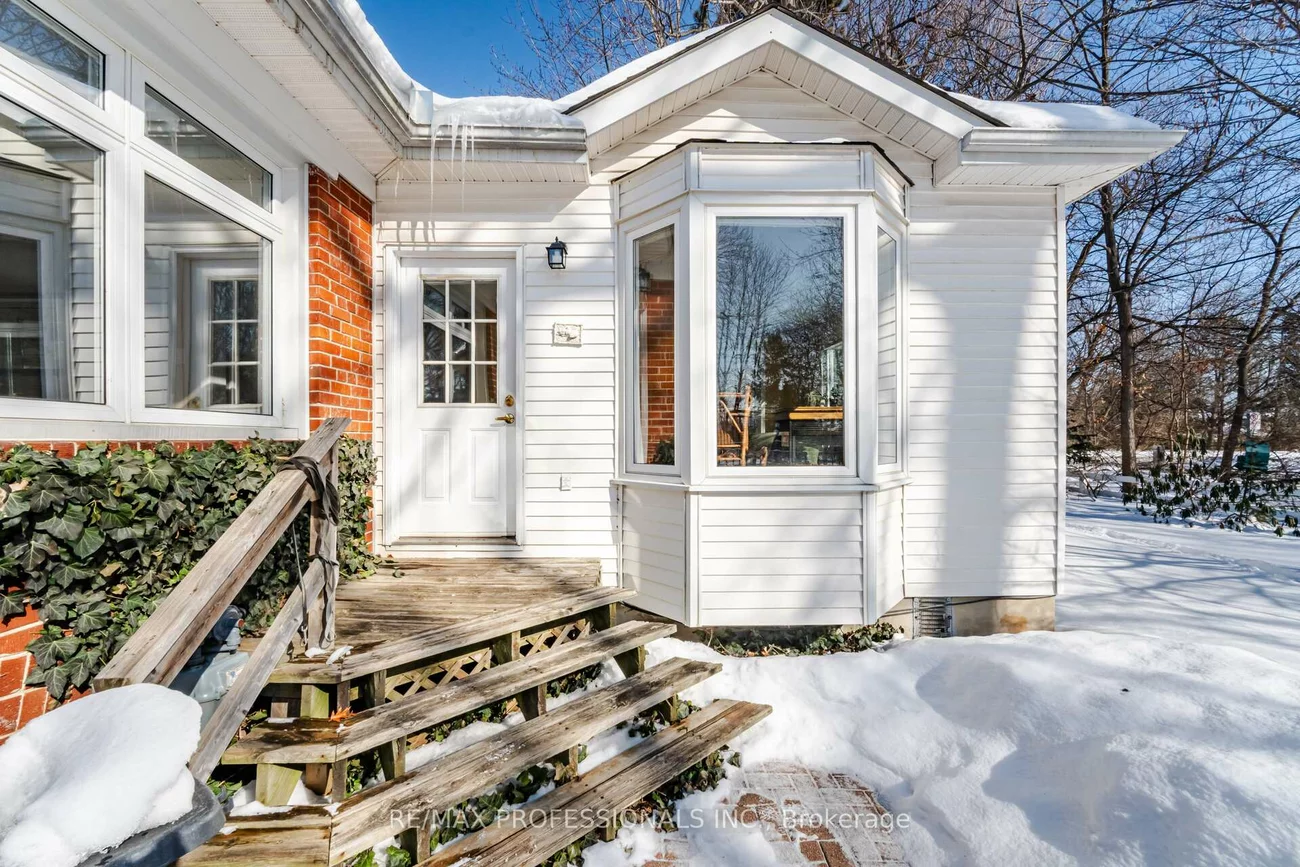 1384, Rometown, Lakeview, Mississauga