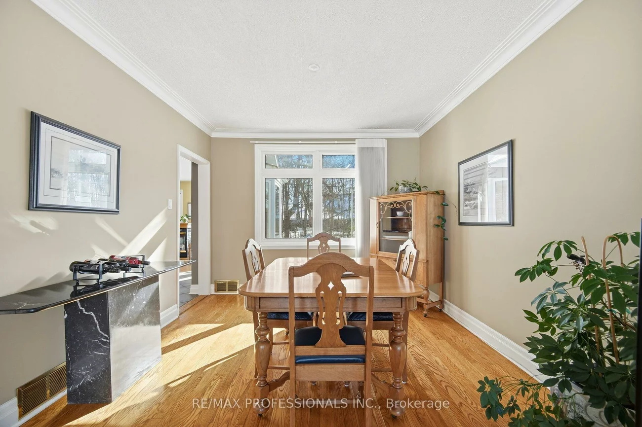 1384, Rometown, Lakeview, Mississauga