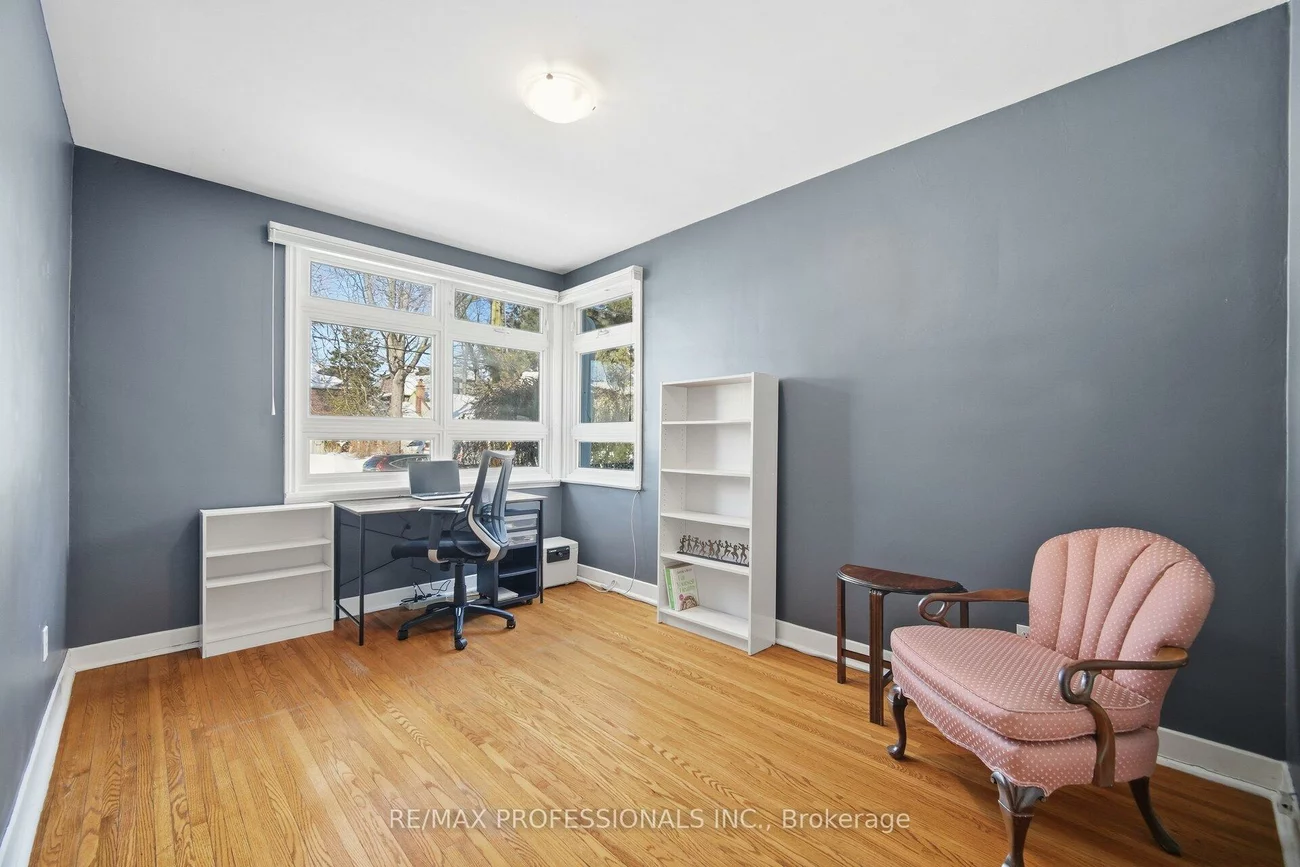 1384, Rometown, Lakeview, Mississauga