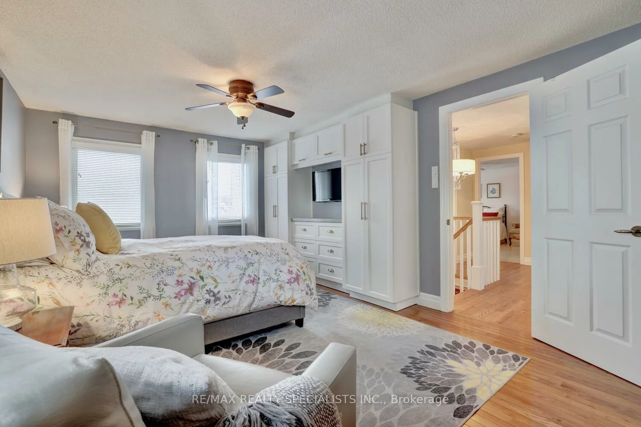 3097, Redstart, Erin Mills, Mississauga