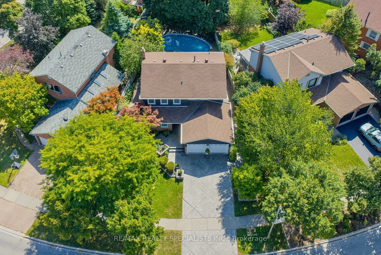 3097, Redstart, Erin Mills, Mississauga