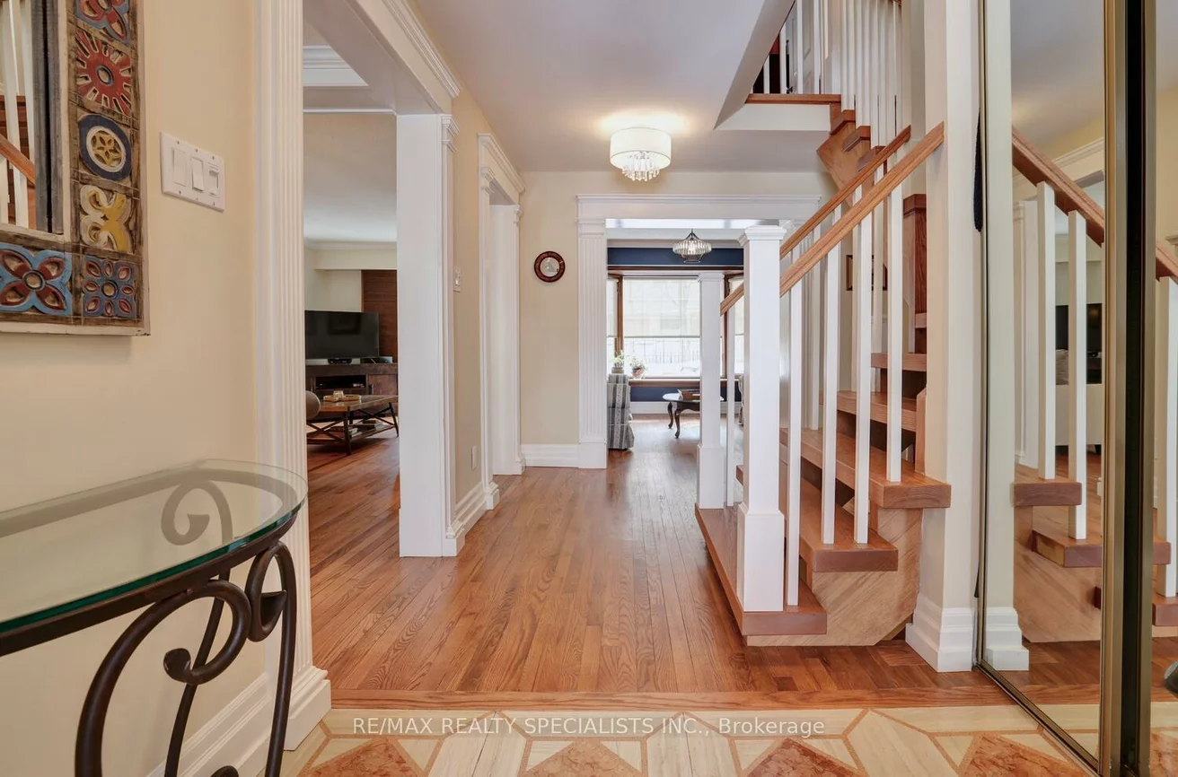 3097, Redstart, Erin Mills, Mississauga