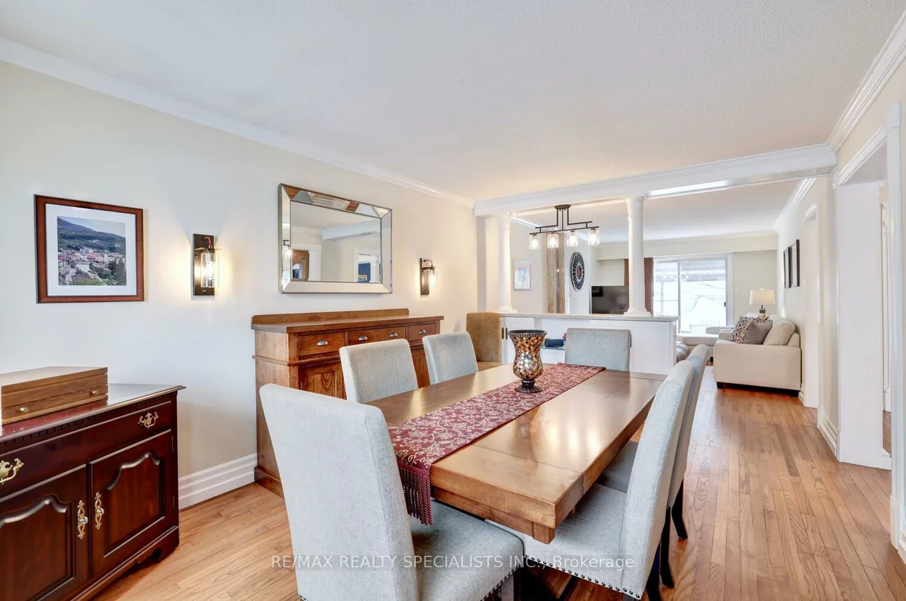 3097, Redstart, Erin Mills, Mississauga