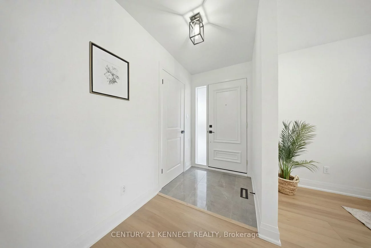 2121, Baynham, Cooksville, Mississauga