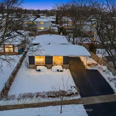 2121, Baynham, Cooksville, Mississauga