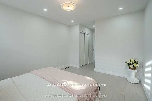 6839, Gracefield, Lisgar, Mississauga