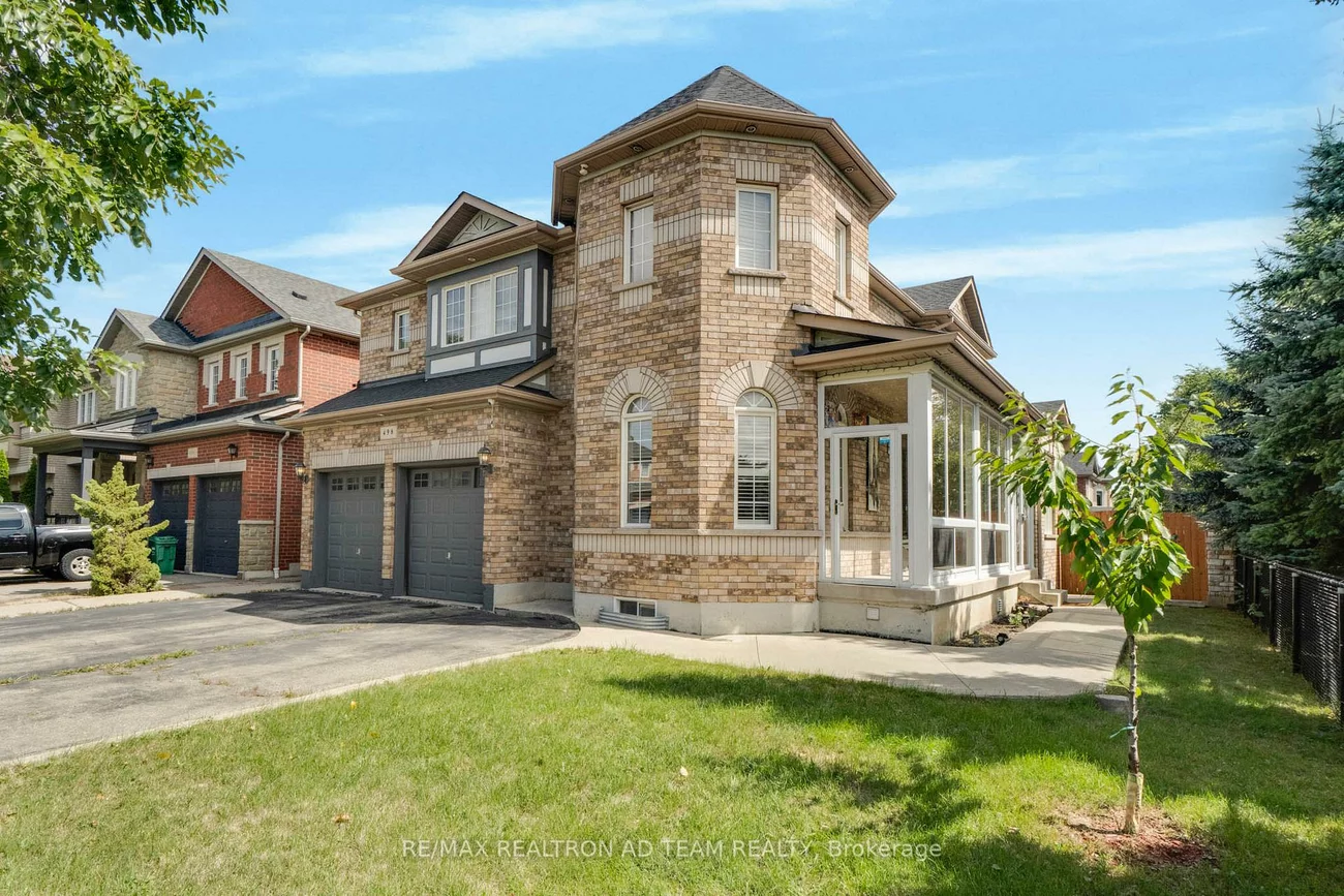498, Tremblant, Meadowvale Village, Mississauga