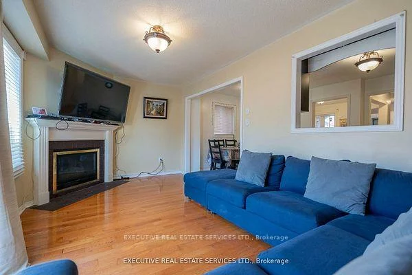 3873, Densbury, Lisgar, Mississauga