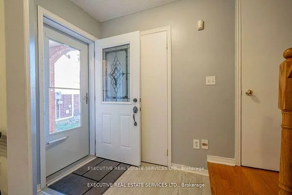 3873, Densbury, Lisgar, Mississauga