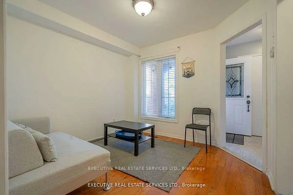 3873, Densbury, Lisgar, Mississauga