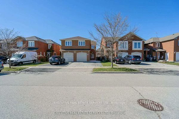 3873, Densbury, Lisgar, Mississauga