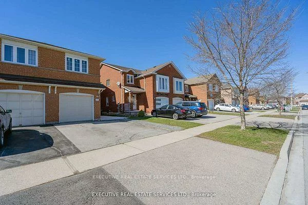 3873, Densbury, Lisgar, Mississauga