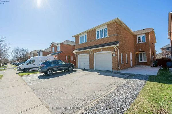 3873, Densbury, Lisgar, Mississauga