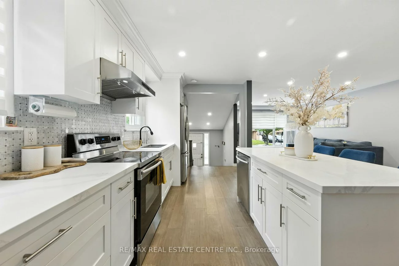 6423, Chaumont, Meadowvale, Mississauga